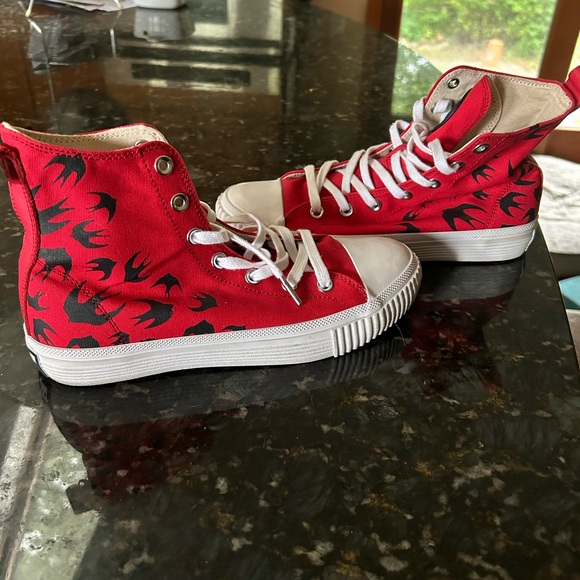 Alexander McQueen High Top Sneakers - Designer Sneakers in great condition! - Picture 11 of 11